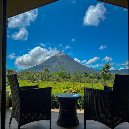 Arenal Roca Suites La Fortuna Exterior photo